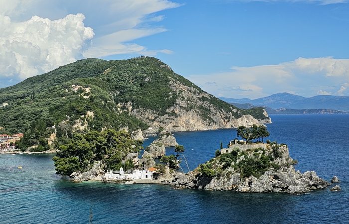 best boat trips in Corfu to Paxos and Antipaxos” “Corfu to Paxos day cruise price”
